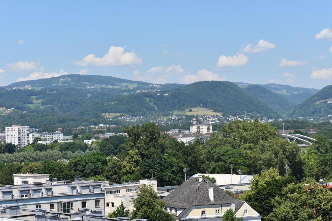 Sovea Hotel - City Linz Esterno foto